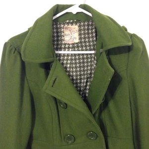 Cozy green fall coat