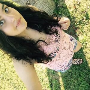 Meet your Posher, Zainah