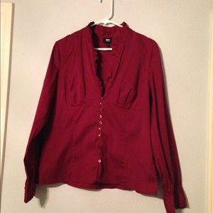 🌺🌺PRICE REDUCTION🌺🌺, deep burgundy blouse.