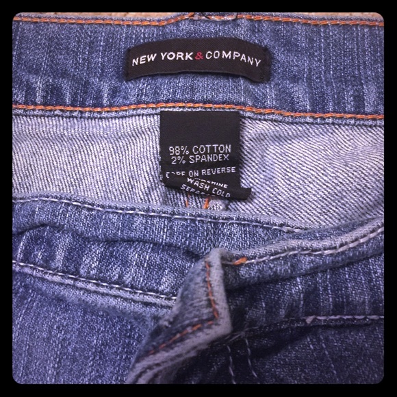 New York and Company cropped capris