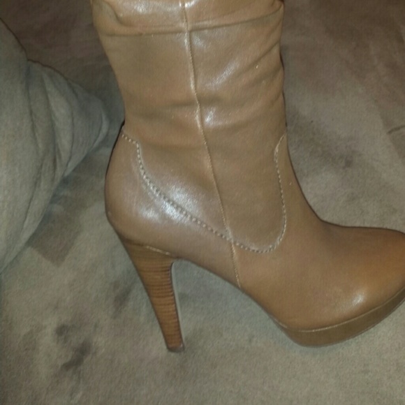 Jessica Simpson Anne boots size 8.5