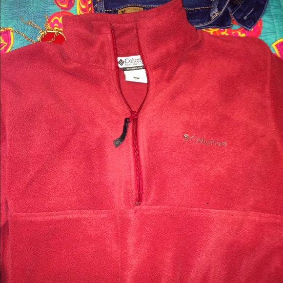 SOLD ON MERCARI Half zip Columbia