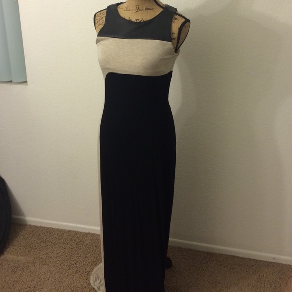 Elegant everyday maxi dress