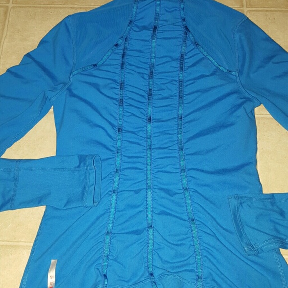 ZELLA pullover - Picture 2 of 3