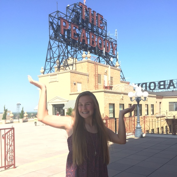 Meet your Posher, Madison - Picture 1 of 1