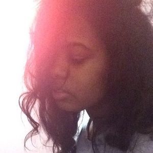 Meet your Posher, Alexus