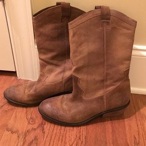 Jessica Simpson cowboy boots