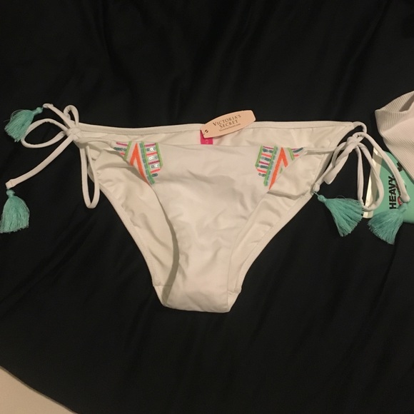VS bikini bottoms