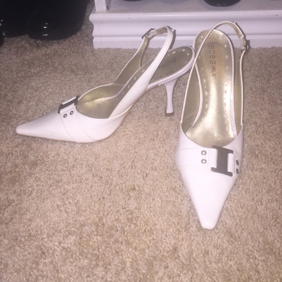 Gorgeous white BCBG White sling back heels.