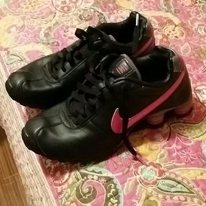Women nike shox shoes
