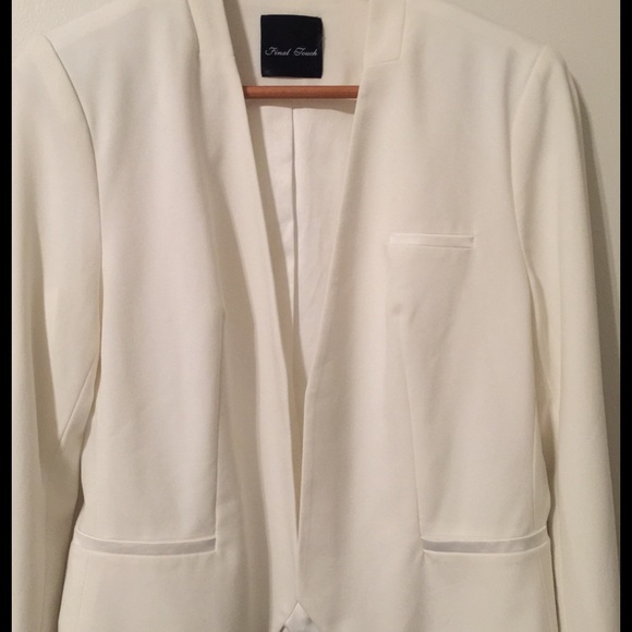 White blazer - Picture 4 of 4