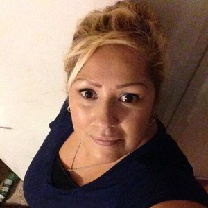 Meet your Posher, Sandra