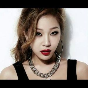 Meet your Posher, Janine