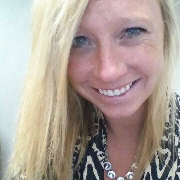 Meet your Posher, Brittney - Picture 8 of 8