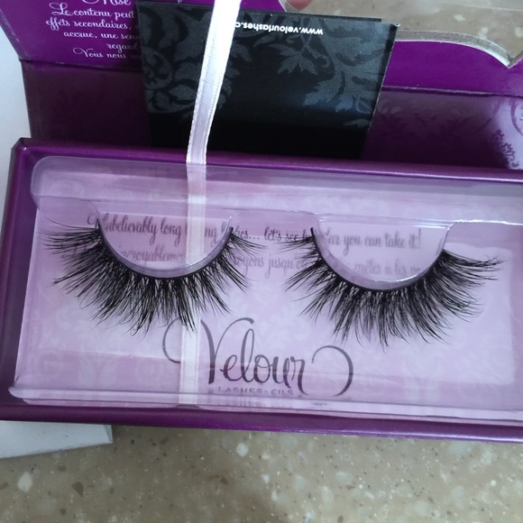 Velour lashes