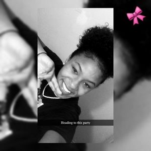 Meet your Posher, Michaela