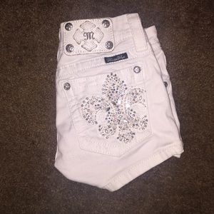 Miss shorts willing to trade