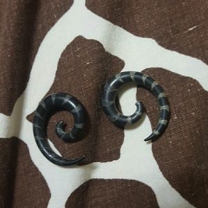 6 gauge earrings