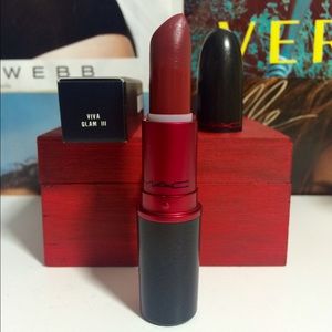MAC Viva Glam III (3) Lipstick