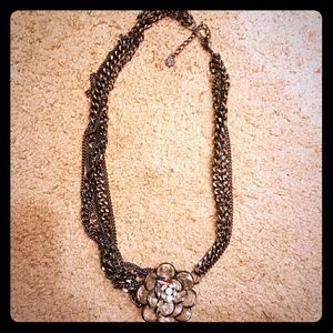 Vera Wang chunky crystal flower  necklack