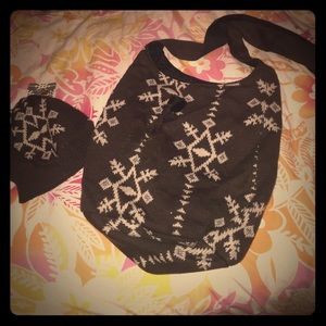 Muk luk beanie and cross bag