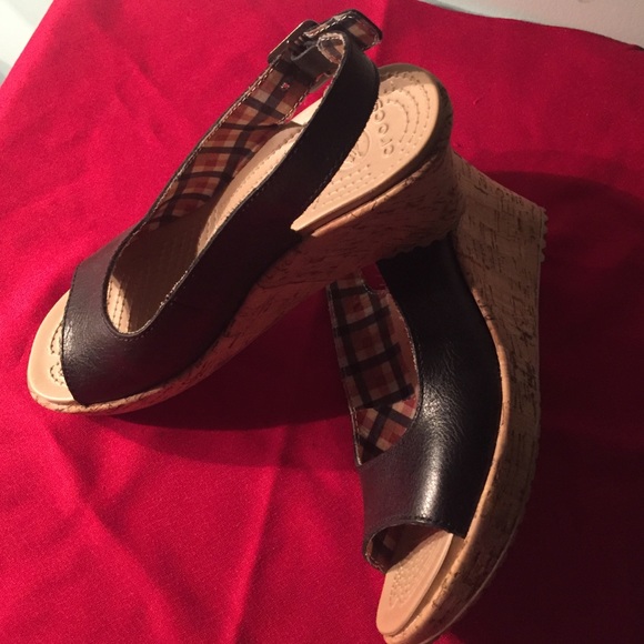 Crocs black wedge sandal