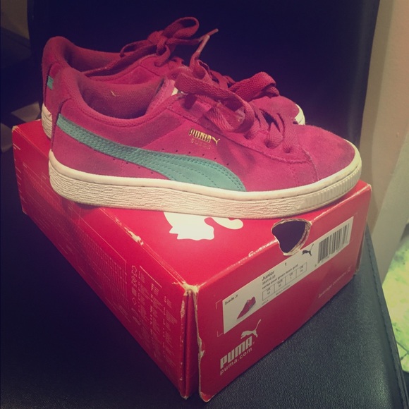 Puma Other - Puma Suede Jr Girls Size 13