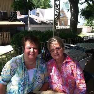 Meet your Posher, Sandi