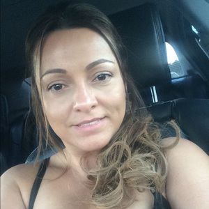 Meet your Posher, Dalia