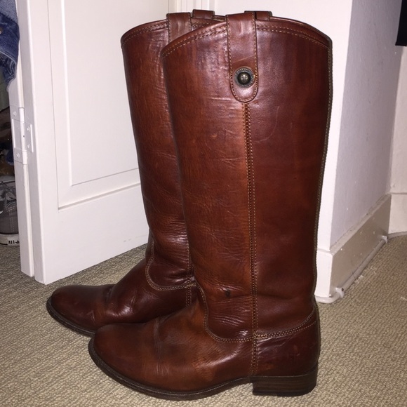 Frye Shoes - Quality leather boot that goes with everything!
