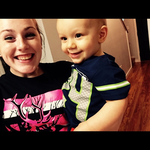 Meet your Posher, Joanna - Picture 4 of 4