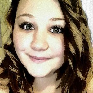 Meet your Posher, Deanna