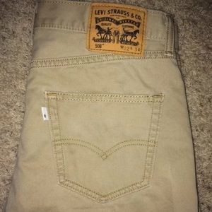 Levi's 508 khaki pants 32x34
