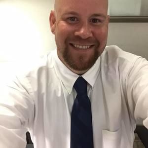 Meet your Posher, Clint