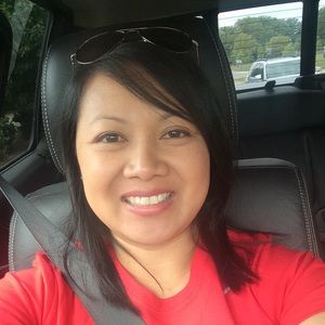 Meet your Posher, Pauline