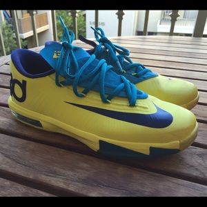 Nike KD 6 basketball shoes