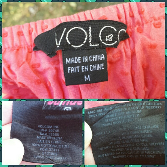 SOLD IN BUNDLE NWOT Cute Volcome Dress - Picture 4 of 4