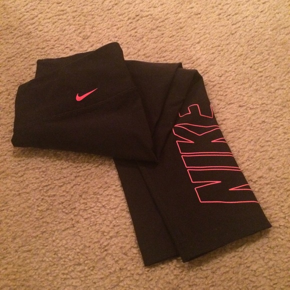 Nike Pants - Nike Dri Fit Capri Leggings