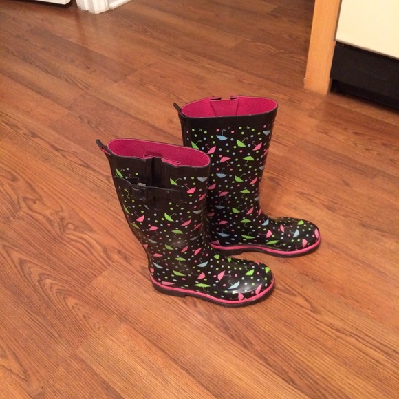 Rain boots