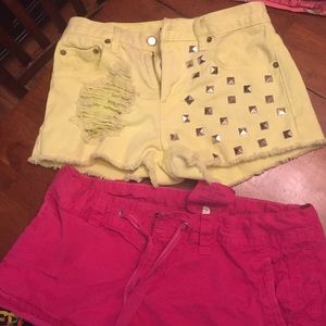 2 pairs of shorts