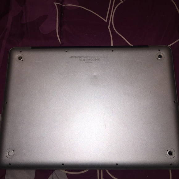 MacBook Pro - Picture 3 of 3