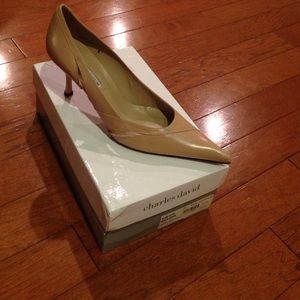 Tan leather pumps