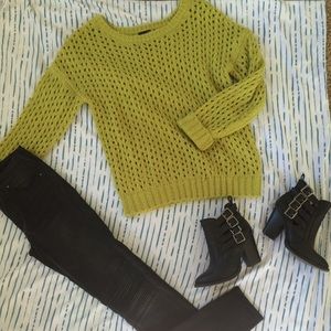 Wet Seal / Deep lime green open knit sweater