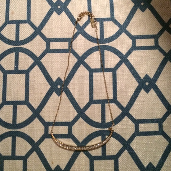 Dainty faux diamond necklace