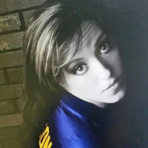 Meet your Posher, Christina