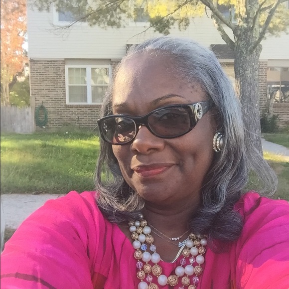 Meet your Posher, Sista Carmen - Picture 8 of 16