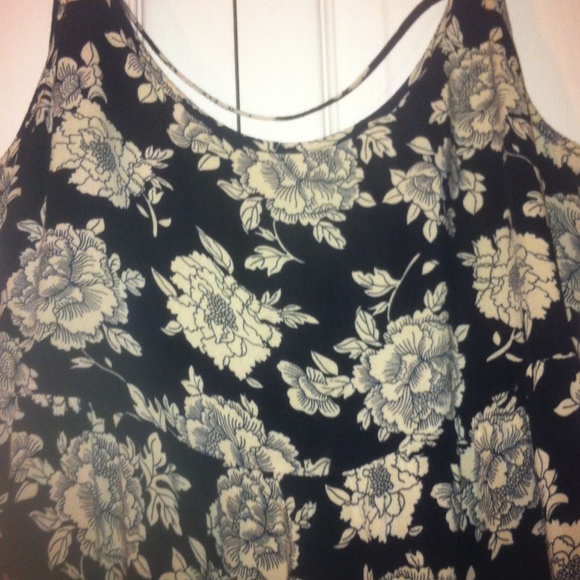🚫sold🚫BRANDY MELVILLE JADA DRESS