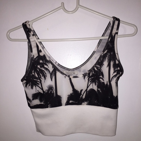 ZARA BLACK AND WHITE CROP TOP