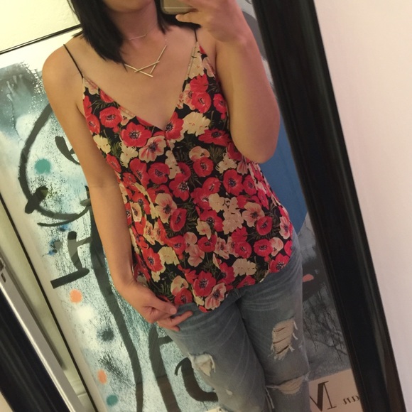 Reformed by Reformation floral tank - Picture 2 of 2