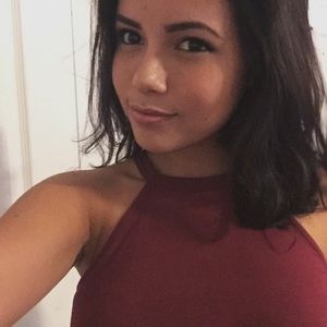 Meet your Posher, Valerie